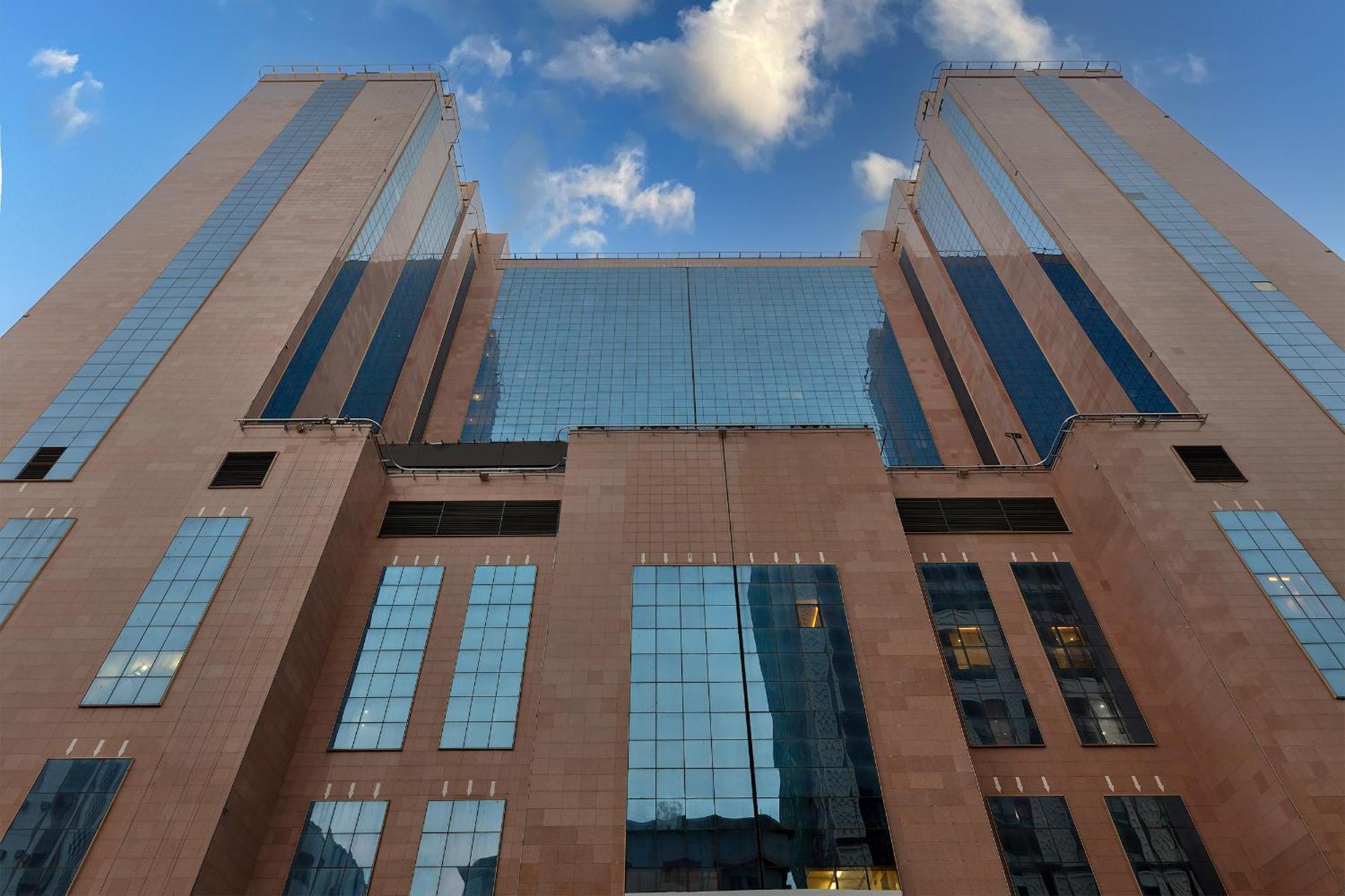 M ホテル マッカ ミレニアム メッカ エクステリア 写真 The building of the National Bank of Greece